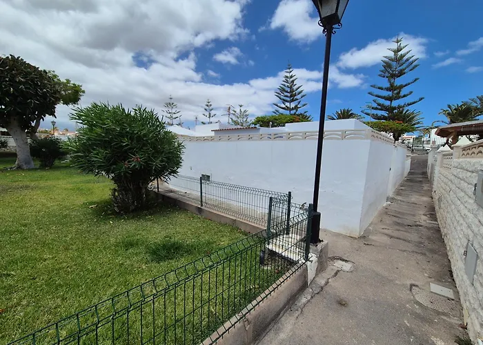 Semesterbostad Luna Privada *