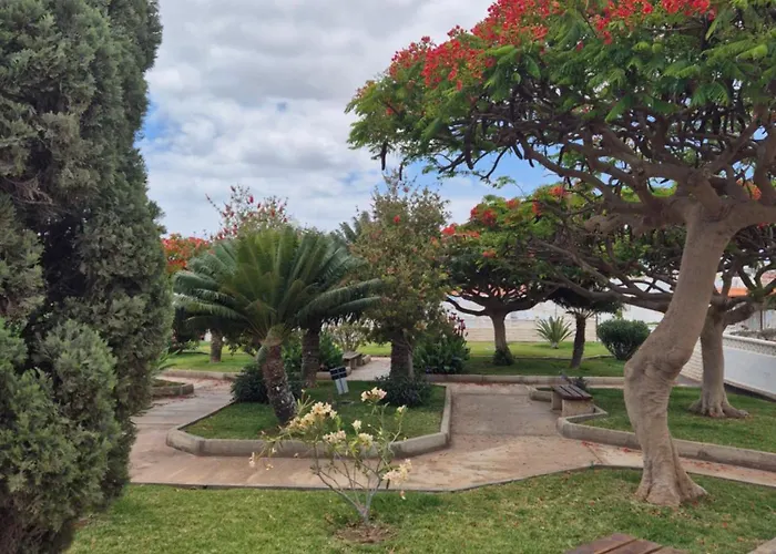 Luna Privada * Costa Del Silencio